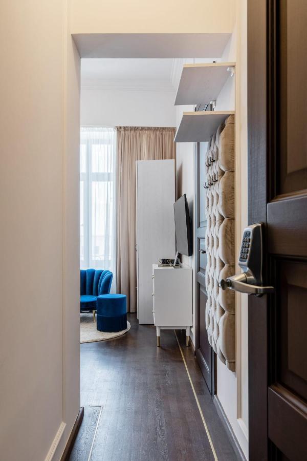 Holt Old Town Luxury Suites With Balcony Bucarest Extérieur photo